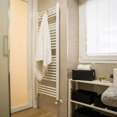 Apartment Le Rondini - Courtyard With Balcony & Terrace *